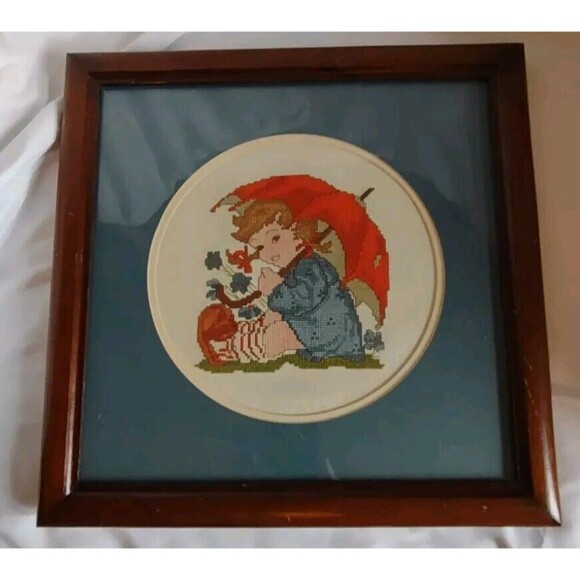 14X14" Needlepoint Framed Pictures Cross Stitch Art 70s Girl Flowers Parasol - Picture 2 of 9